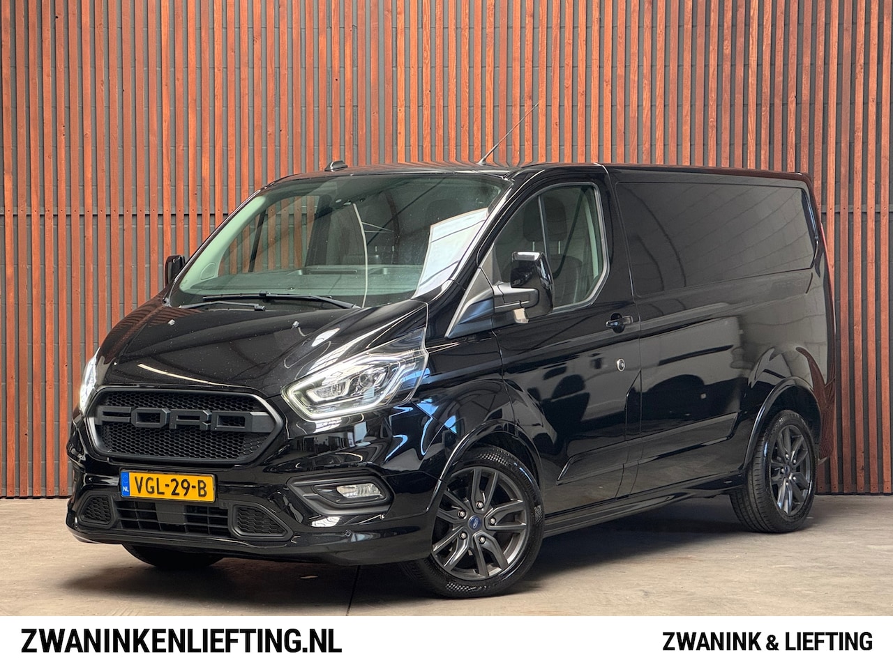 Ford Transit Custom - 290 2.0 TDCI AUT. L1H1 Sport CARPLAY-NAVI-PDC-CAMERA-CRUISE-NL-Auto-NAP - AutoWereld.nl