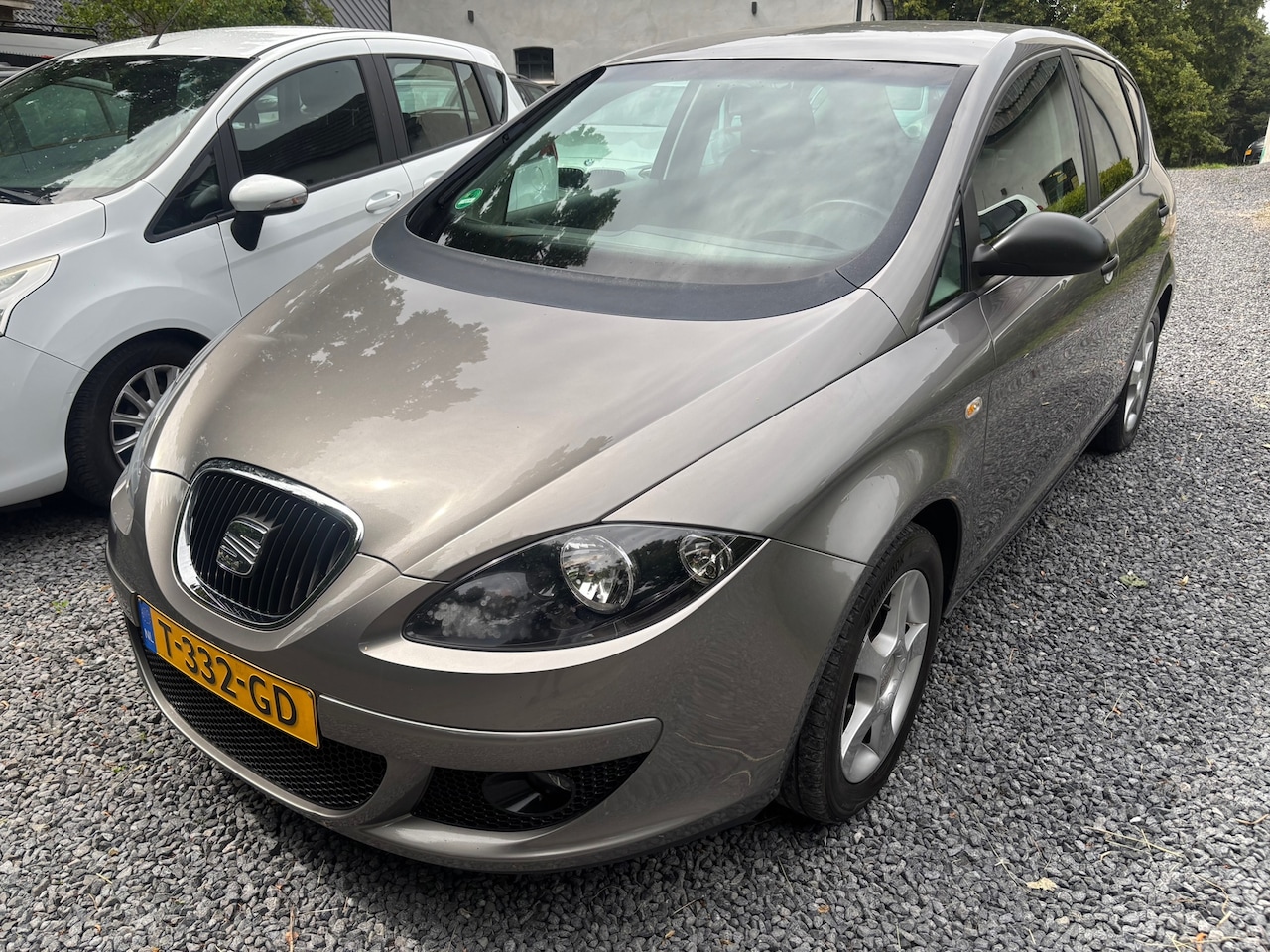 SEAT Altea - 1.6 Emotion KM 145000 NAP - AutoWereld.nl