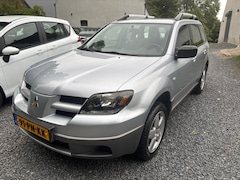 Mitsubishi Outlander Sport - 2.0 4WD KM 163747 MET NAP