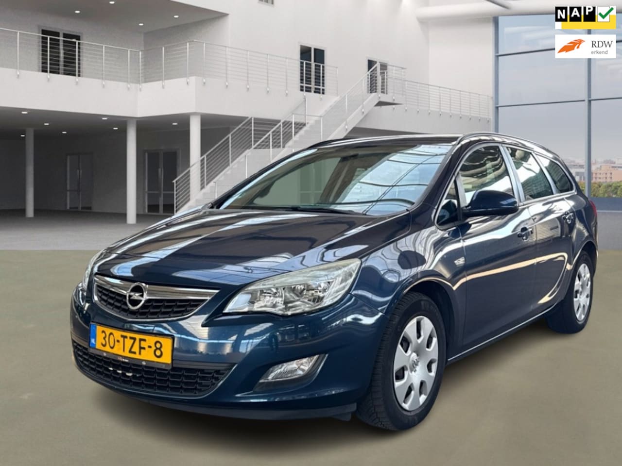Opel Astra Sports Tourer - 1.4 Turbo Business Edition.airco .2eigenaar. Navigatie. Nieuwe apk - AutoWereld.nl