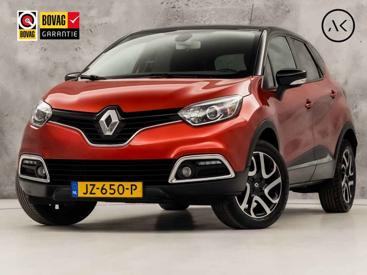Renault Captur - 0.9 TCe Dynamique (NAVIGATIE, CLIMATE, CAMERA, TREKHAAK, GETINT GLAS, SPORTSTOELEN, PARKEE - AutoWereld.nl