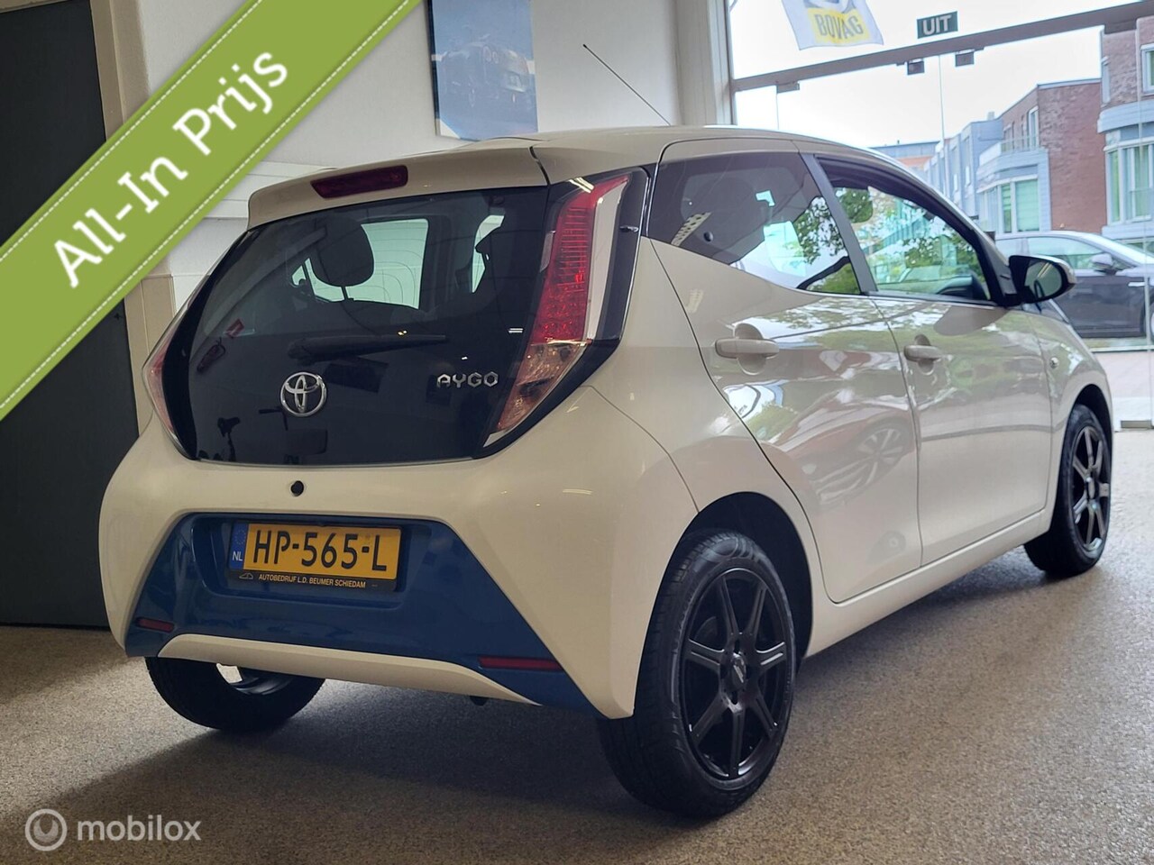 Toyota Aygo - 1.0 VVT-i x-play *NL, 1e EIG, CAMERA, RIJKLAARPRIJS!*