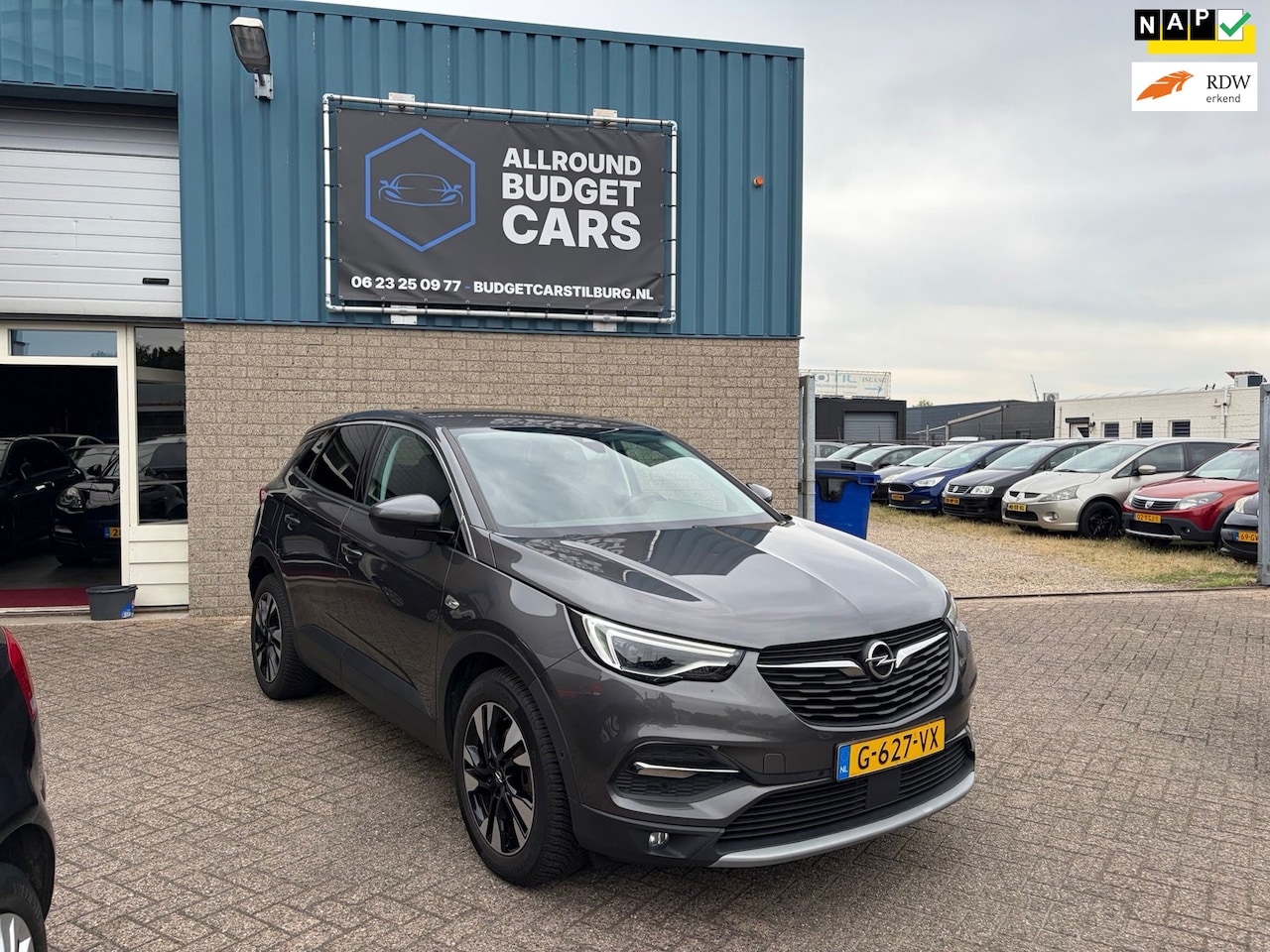 Opel Grandland X - 1.2 Turbo Business Executive 1.2 Turbo Business Executive - AutoWereld.nl
