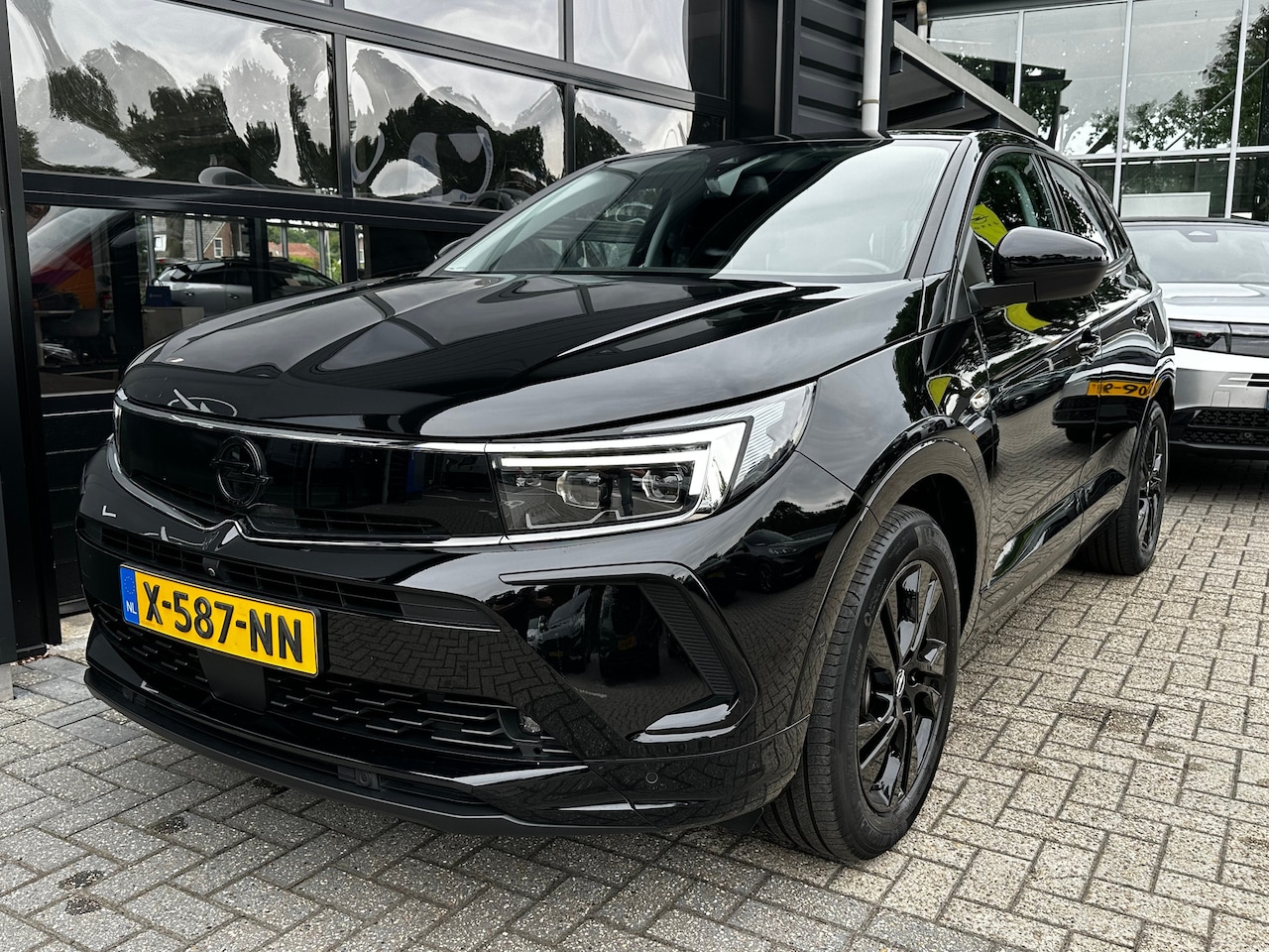 Opel Grandland - 1.2 Turbo 130 PK Level 4 | TREKHAAK AFNB.| STOEL, STUUR EN VOORRUITVERWARMING| MATRIX LED| - AutoWereld.nl