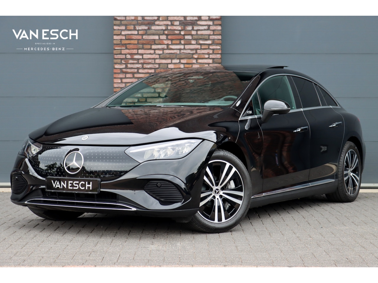 Mercedes-Benz EQE - 300 Business Solution 90 kWh | Panoramadak | Distronic | Memory | Camera | Warmtepomp | Ke - AutoWereld.nl