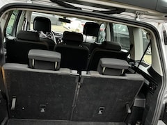 Volkswagen Touran - 1.5 TSI Comfortline 7 persoons uitvoering