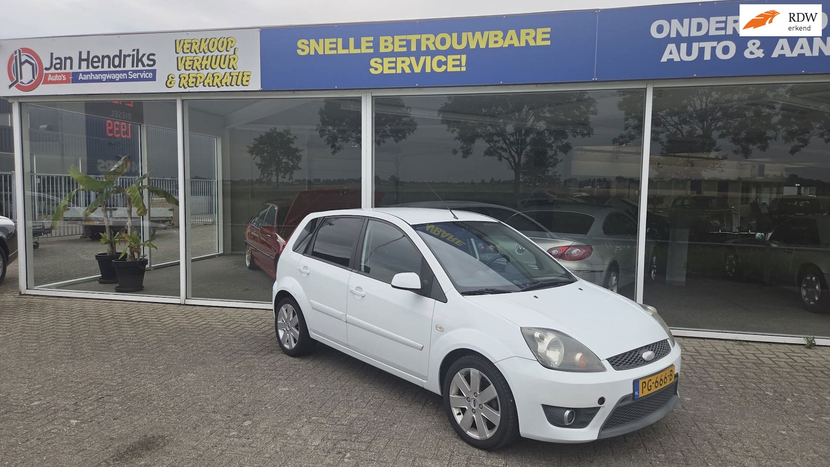 Ford Fiesta - 1.3-8V Style 1.3-8V Style - AutoWereld.nl
