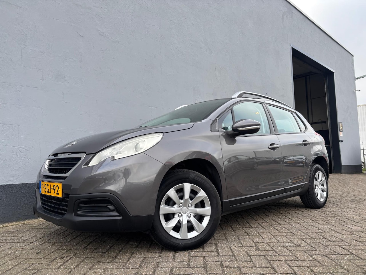Peugeot 2008 - 1.6 VTi Access - Airco - AutoWereld.nl