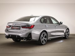 BMW 3-serie - 330e M-Sport | COMFORT / INNOVATION- PACK | HEAD UP | 360 CAMERA