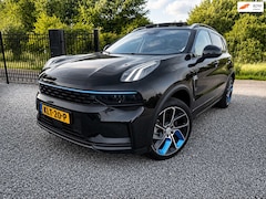 Lynk & Co 01 - 1.5 / Panorama dak /
