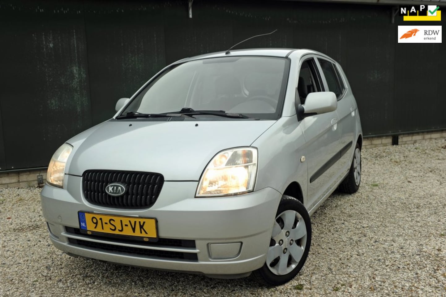 Kia Picanto - 1.0 LX VIJFDEURS/ABS/METALLIC/60000KM NAP/ - AutoWereld.nl