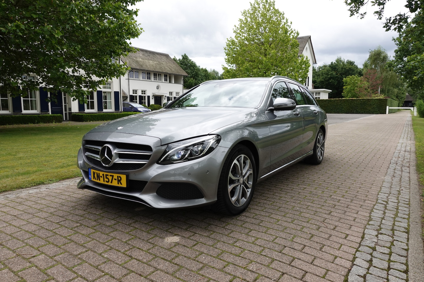 Mercedes-Benz C-klasse Estate - 350 e Lease Edition Plus | Luchtvering | Trekhaak | Camera | Leder | - AutoWereld.nl