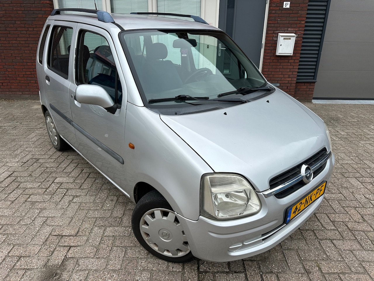 Opel Agila - 1.2-16V Color Edition / LM / 5DRS / NAP - AutoWereld.nl