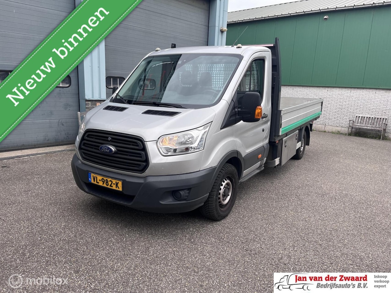 Ford Transit - 350 2.2 TDCI Openlaadbak Pick up Ambiente AWD achterwiel aangedreven - AutoWereld.nl