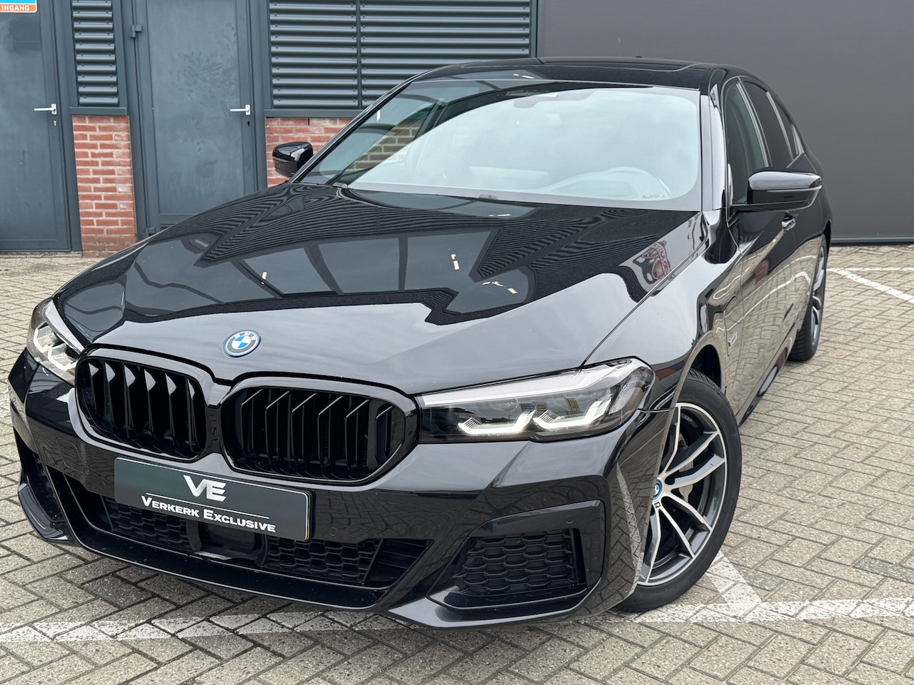 BMW 5-serie - 530E M-Sportline Memory Sfeer Clima - AutoWereld.nl