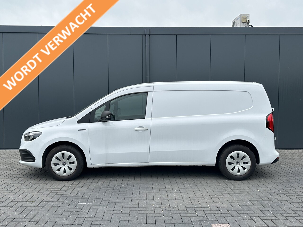Mercedes-Benz eCitan - 112 Pro L2H1 / 51 kWh / 3.369 KM / High Performance LED-koplampen / CAMERA / ECC / CRUISE - AutoWereld.nl