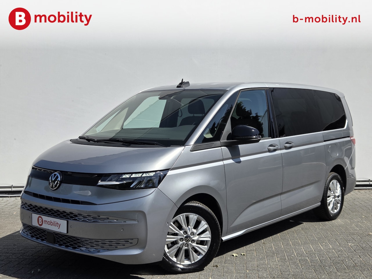Volkswagen Multivan - 1.4 eHybrid 7-Pers. Apple CarPlay DAB Audio Orig. NL! | Navigatie | Cruise Control | Clima - AutoWereld.nl