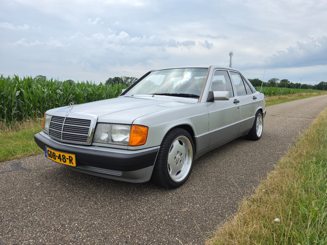 Mercedes-Benz 190-serie - 2.3 E Airco, eerste lak, roestvrij - AutoWereld.nl