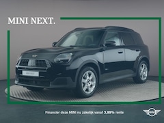 MINI Countryman - C Blackyard
