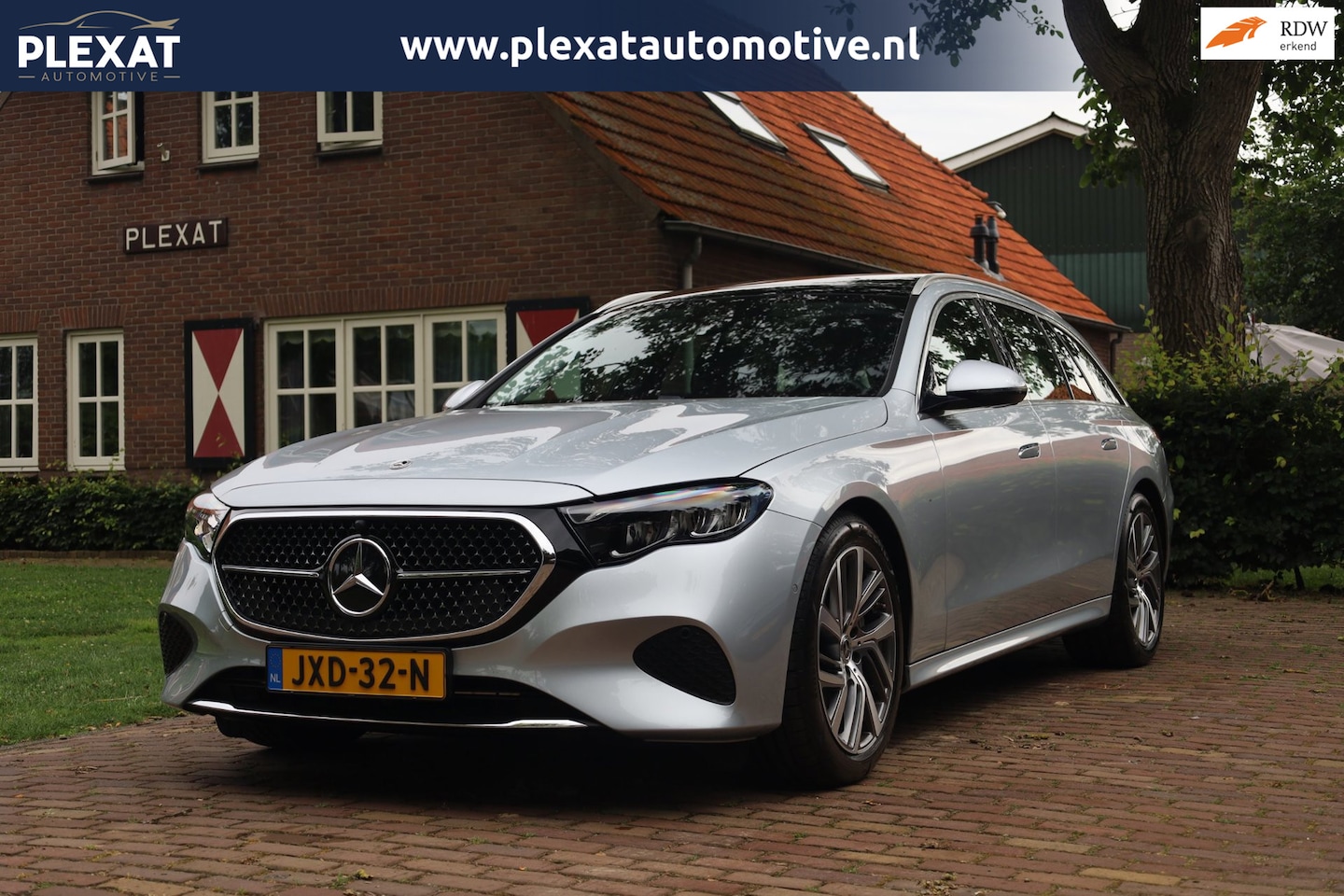 Mercedes-Benz E-klasse Estate - 300 e Luxury Line Aut. | Burmester 4d | Panorama | Full Led | Sfeerverlichting | Cruise Ad - AutoWereld.nl