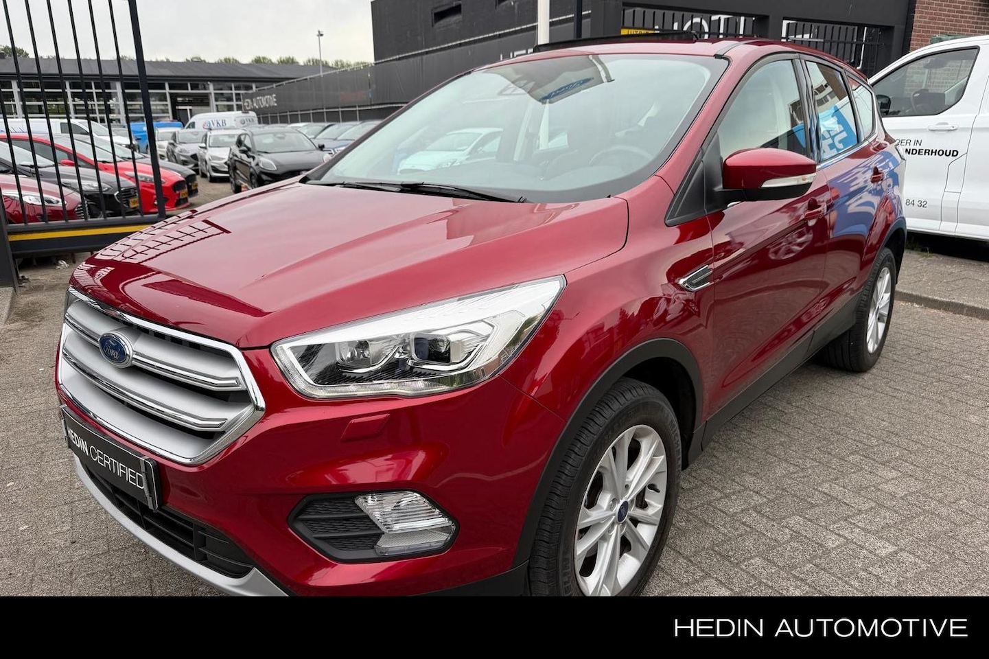 Ford Kuga - 1.5 EcoBoost Titanium 150pk | Panoramadak | Trekhaak | Camera | Driver Assistance Pack - AutoWereld.nl