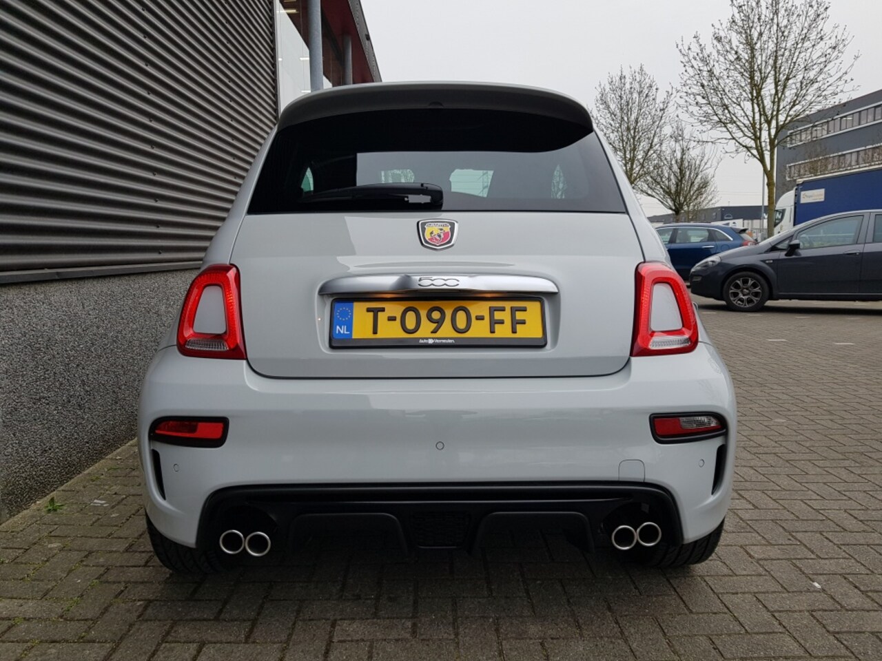 Abarth 500 - 1.4 T-Jet Abarth 595 - 145 pk