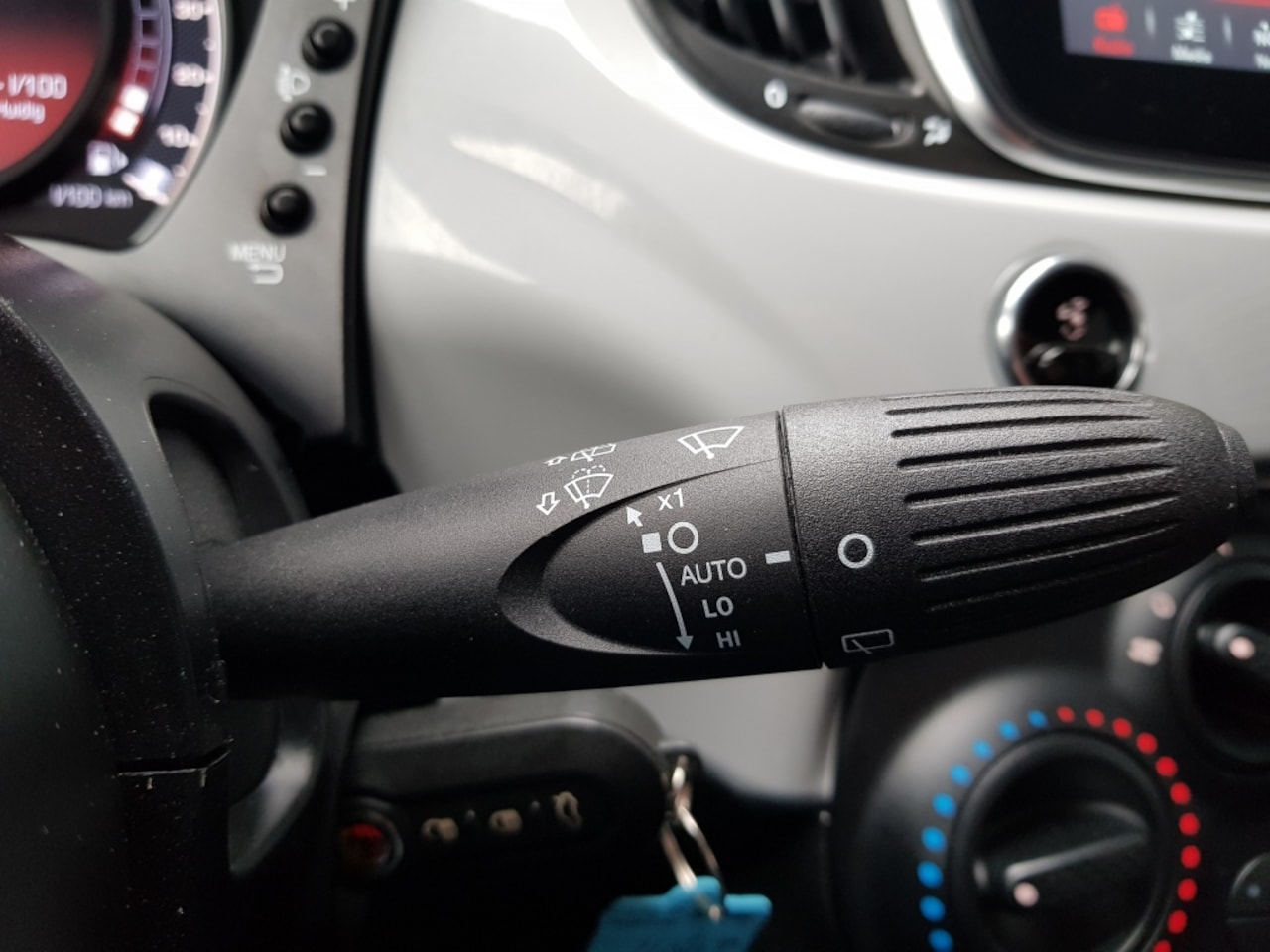 Abarth 500 - 1.4 T-Jet Abarth 595 - 145 pk