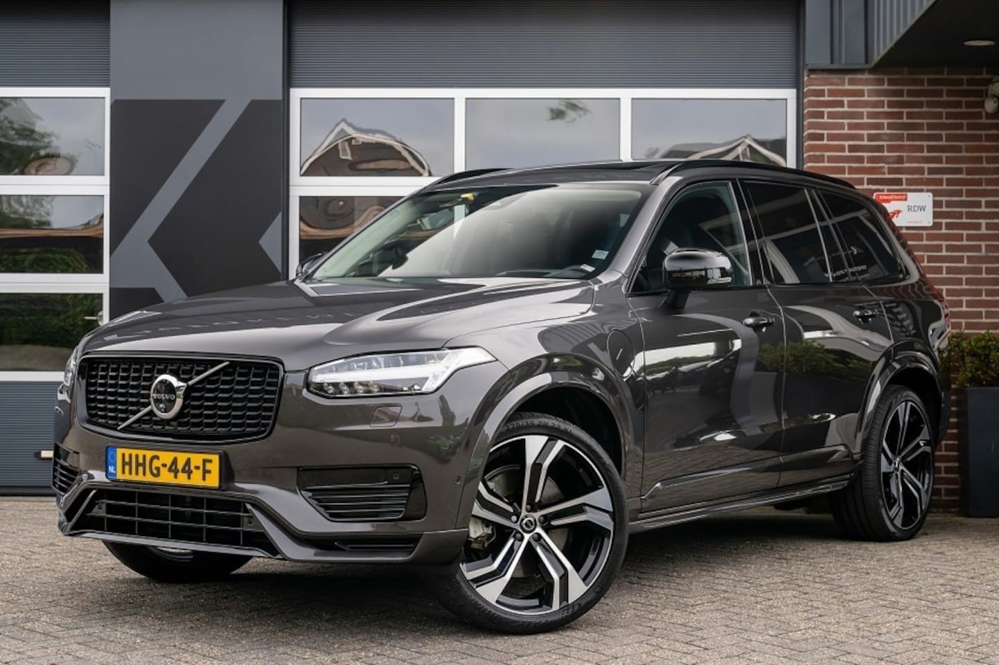 Volvo XC90 - .0 T8 Recharge AWD Ultimate Bright | Panorama | Luchtvering | Bowers & Wilkins | 360 Camer - AutoWereld.nl