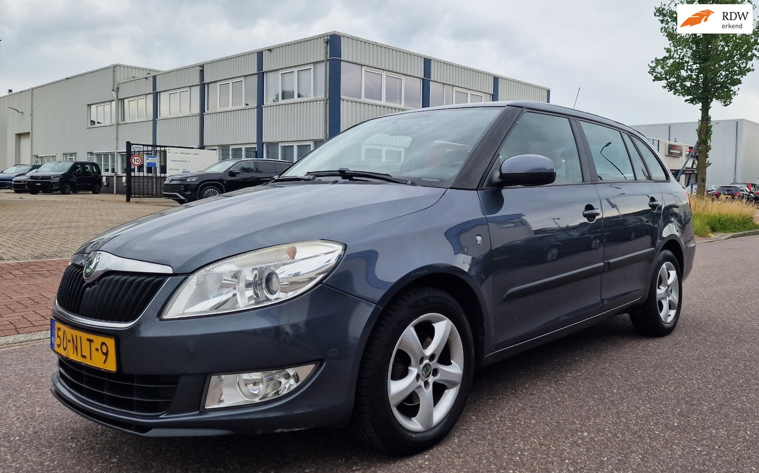 Skoda Fabia Combi - 1.2 TDI Greenline LEDER CRUISE 2 X SLEUTELS BOEKJES - AutoWereld.nl