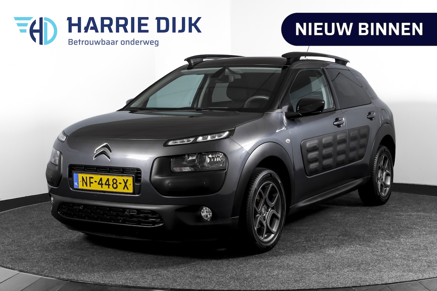 Citroën C4 Cactus - 1.2 PureTech Shine 82 PK Automaat Org. NL. | Pano | Dig. Cockpit | Cruise | PDC | Camera | - AutoWereld.nl