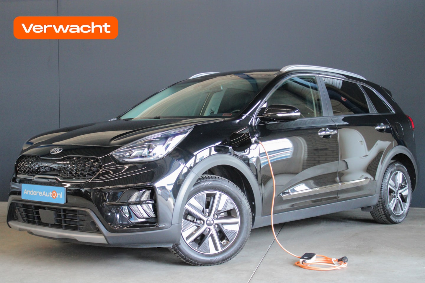 Kia Niro - 1.6 GDi PHEV ExecutiveLine |dealer onderhouden|all season|leder|memory|stoelventilatie| - AutoWereld.nl