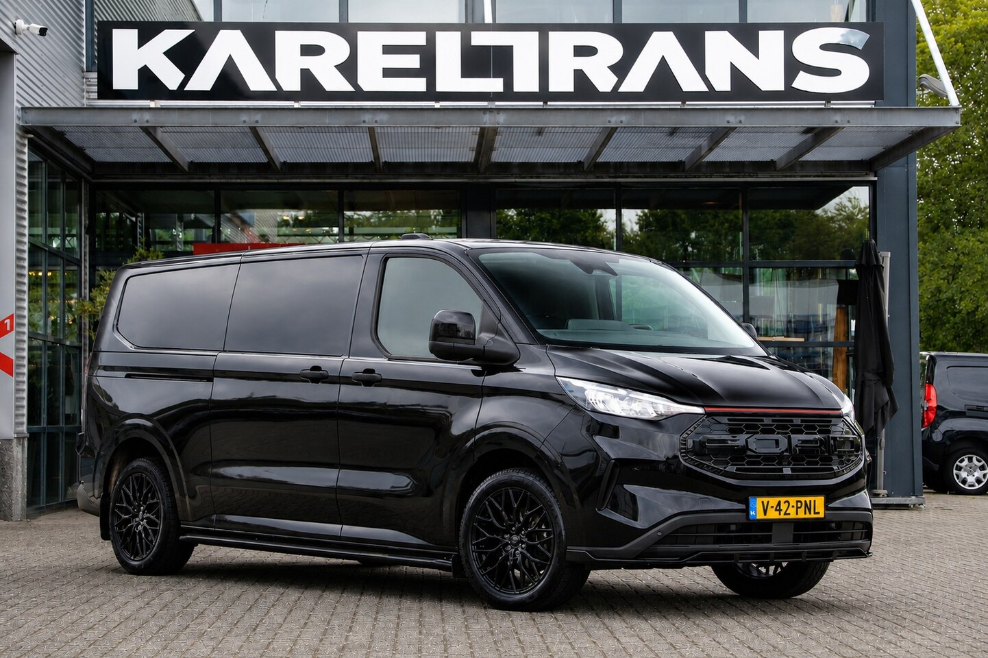 Ford Transit Custom - 2.0 TDCI 136 | 2x Schuifdeur | KAR-edition | Trekhaak | Camera | Clima.. - AutoWereld.nl