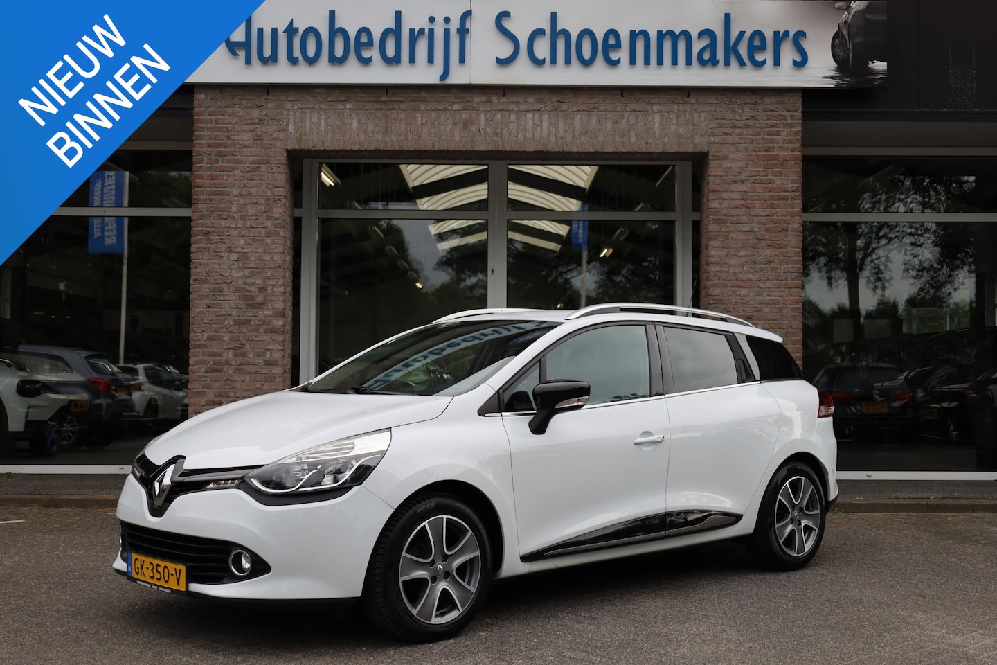 Renault Clio Estate - 0.9 TCe Night&Day CRUISE NAVI BT-TELEFOONVERB. AIRCO NAP PDC LMV ALL-SEASONS - AutoWereld.nl