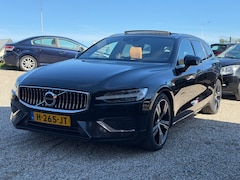 Volvo V60 - 2.0 T6 Twin Engine AWD Inscription BTW auto 16050€ ex btw 1e Eig Bomvol Opties Dealer OH