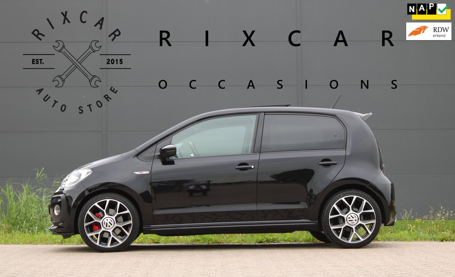 Volkswagen Up! - 1.0 TSI GTI BeatsAudio Panodak Stoelverwarming Camera !!NIEUWBINNEN!! - AutoWereld.nl