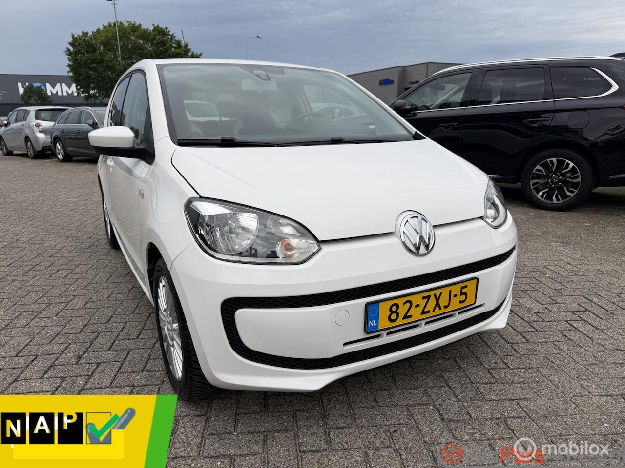 Volkswagen Up! - 1.0 move up! BlueMotion 1.0 move up! BlueMotion,Airco,5drs,leer - AutoWereld.nl