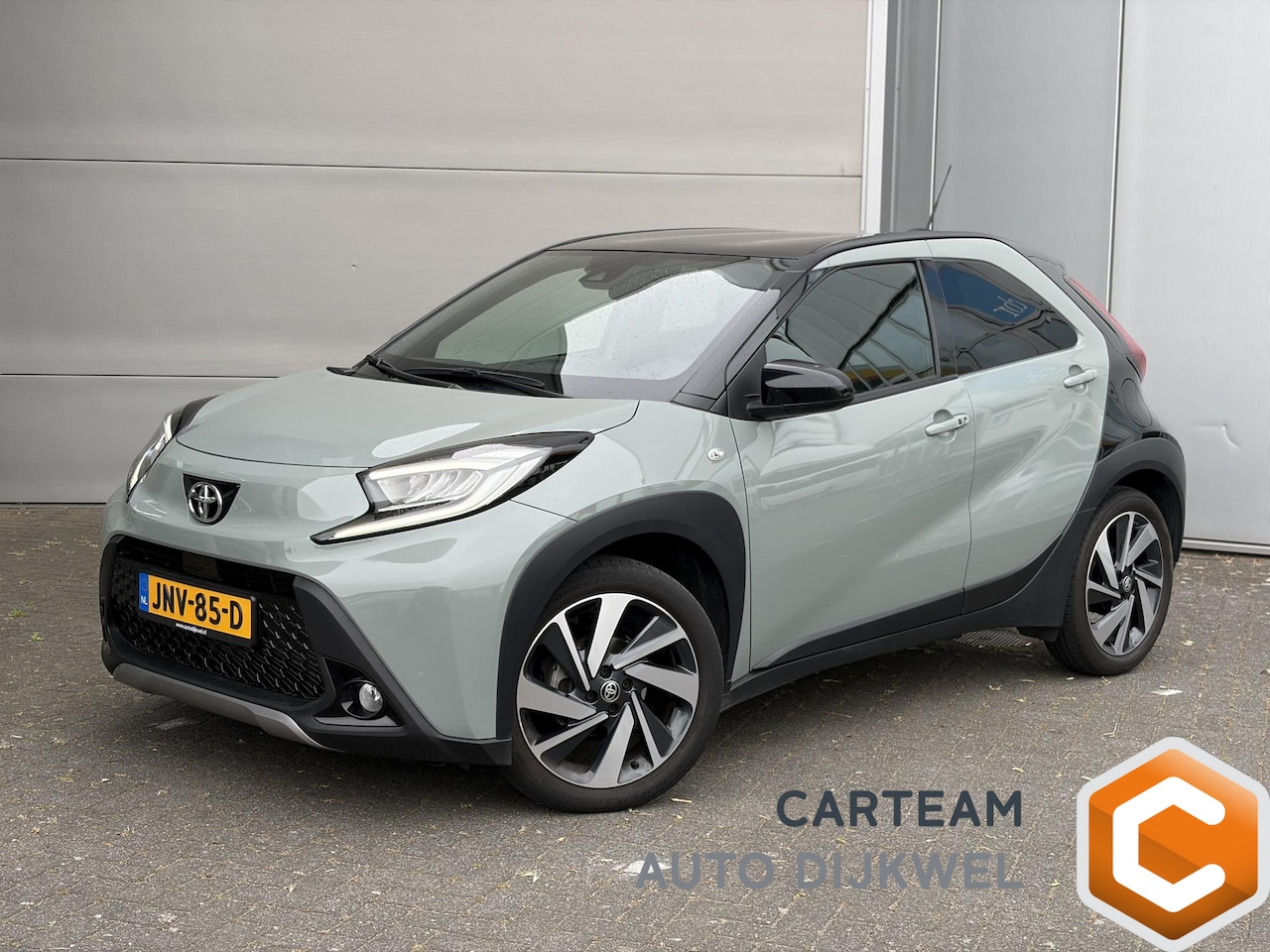 Toyota Aygo X - 1.0 VVT-i S-CVT Premium Design Pack/Adaptive cruise/Clima/VOL! - AutoWereld.nl