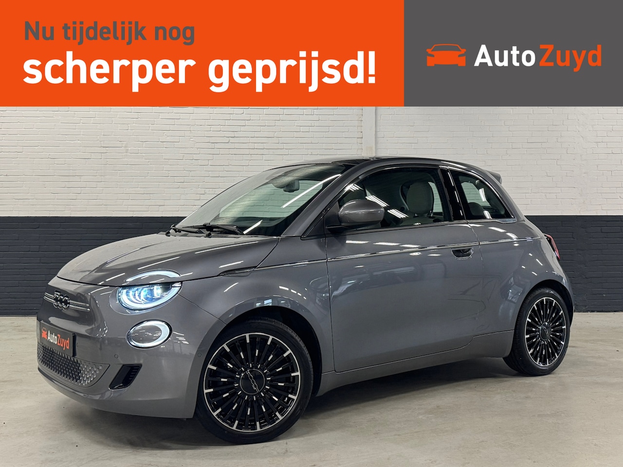 Fiat 500e - La Prima 42 kWh / Navi / Camera / Carplay / 17 inch / Pano - AutoWereld.nl