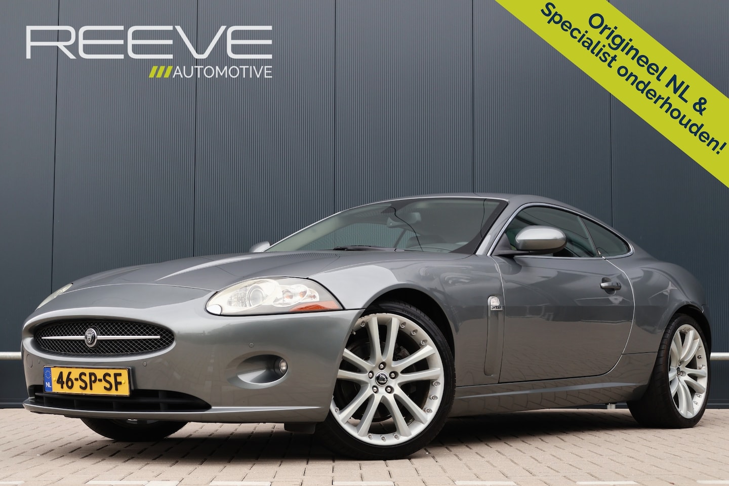 Jaguar XK - 4.2 V8 Coupé Origineel NL | Specialist Onderhouden | Leer | 20 Inch | Navi | Stoelverwarmi - AutoWereld.nl