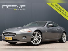 Jaguar XK - 4.2 V8 Coupé Origineel NL | Specialist Onderhouden | Leer | 20 Inch | Navi | Stoelverwarmi