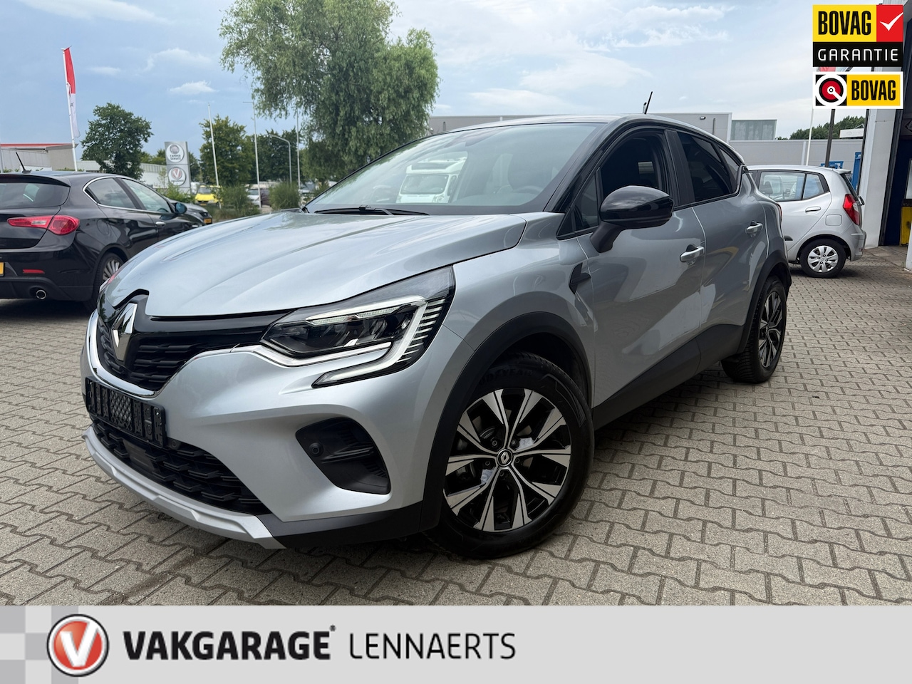 Renault Captur - 1.6 E-Tech full hybrid 145 techno Automaat (BOVAG/RIJKLAARPRIJS) - AutoWereld.nl