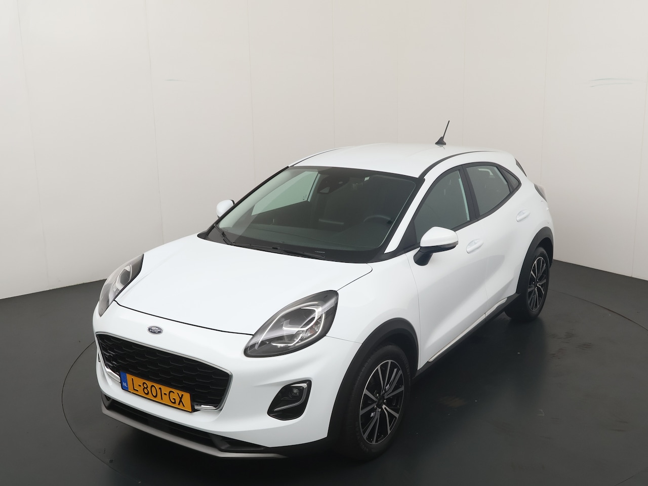 Ford Puma - EcoBoost Hybrid 125pk Titanium | Orgi. NL | Winterpack | Climate control | Cruise Control - AutoWereld.nl
