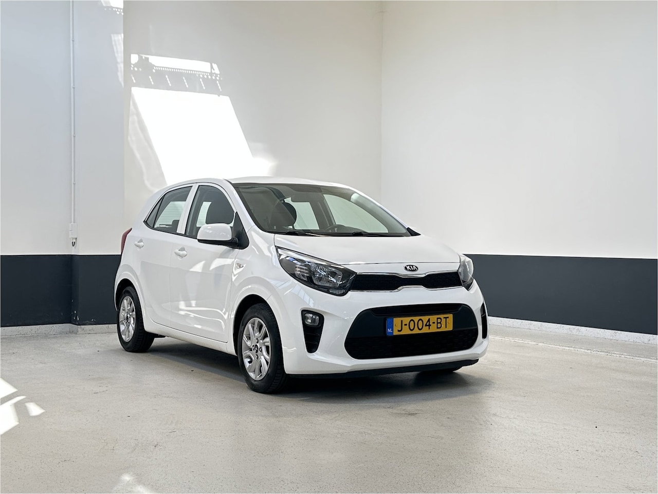Kia Picanto - 1.0 MPi DynamicLine | Carplay/ Android Auto| Camera | NL | 1 Eig | LM velgen | - AutoWereld.nl