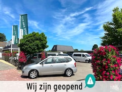 Kia Carens - 2.0 CVVT X-ecutive Automaat 144 PK Benzine