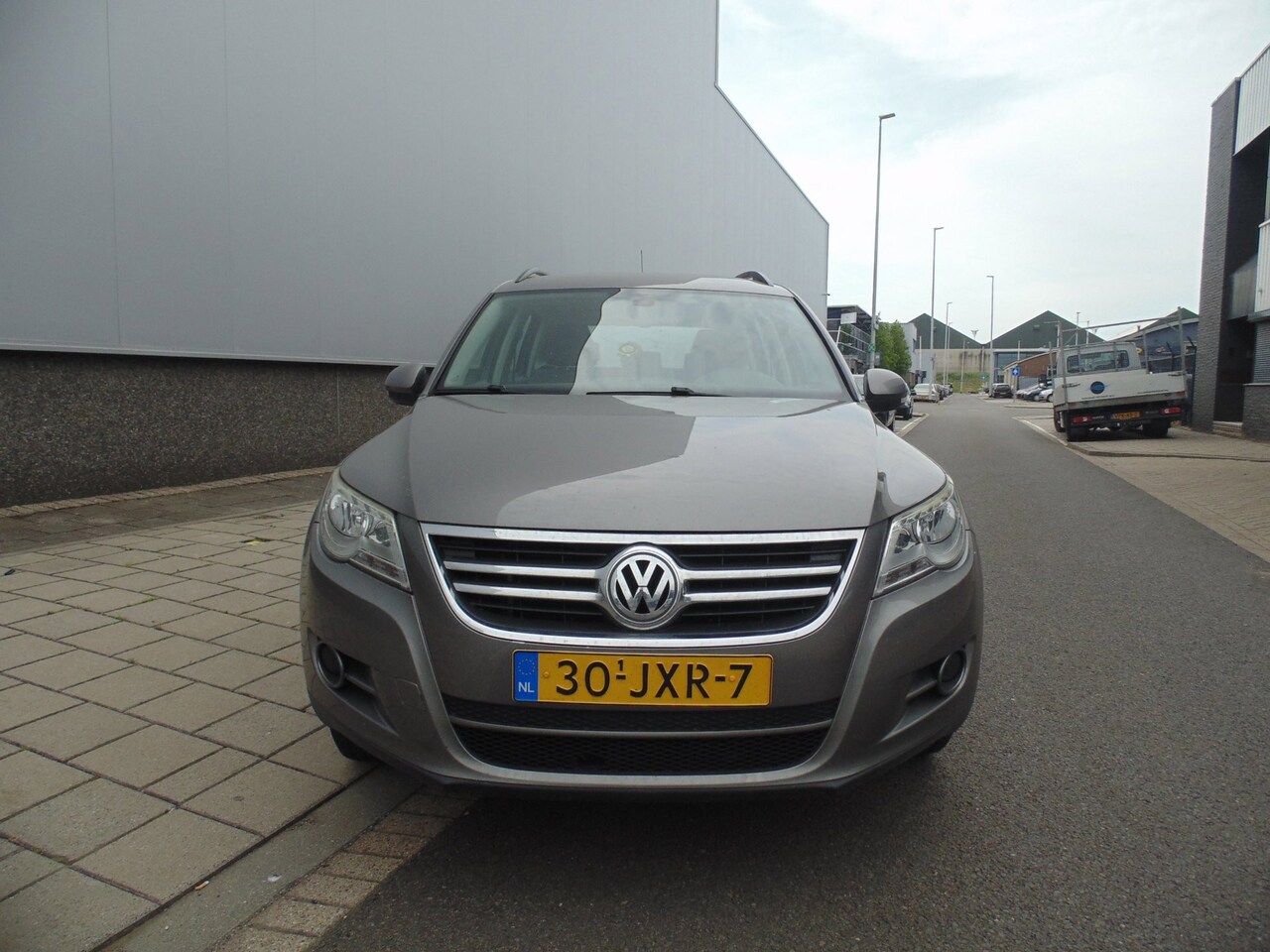 Volkswagen Tiguan - 1.4 TSI Comfort&Design Met airco navi trekhaak - AutoWereld.nl