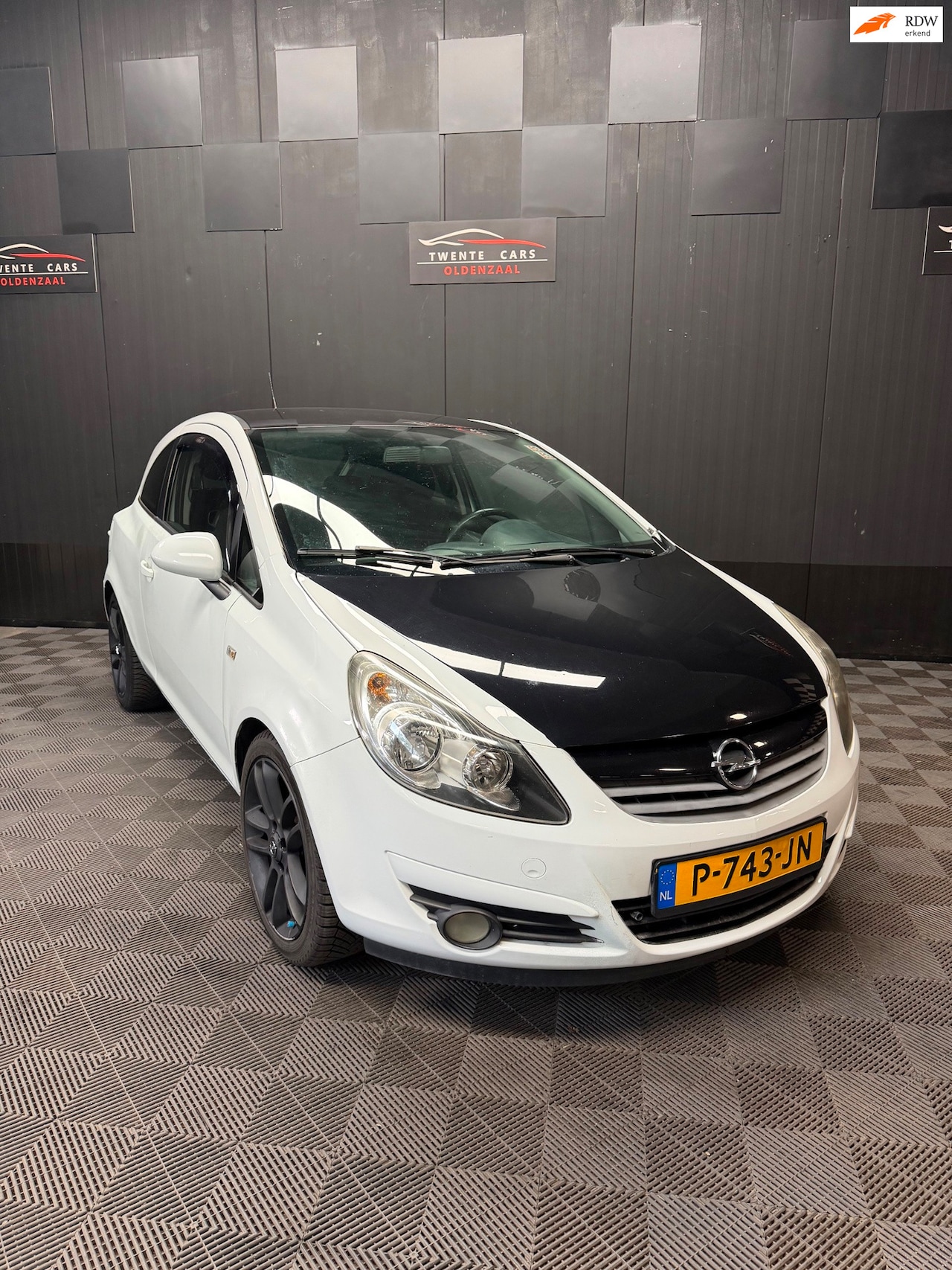 Opel Corsa - 1.2-16V Colour Edition | Airco | Nieuwe APK | - AutoWereld.nl