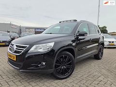 Volkswagen Tiguan - 1.4 TSI Sport&Style/PANO/TREKHAK/NAVI