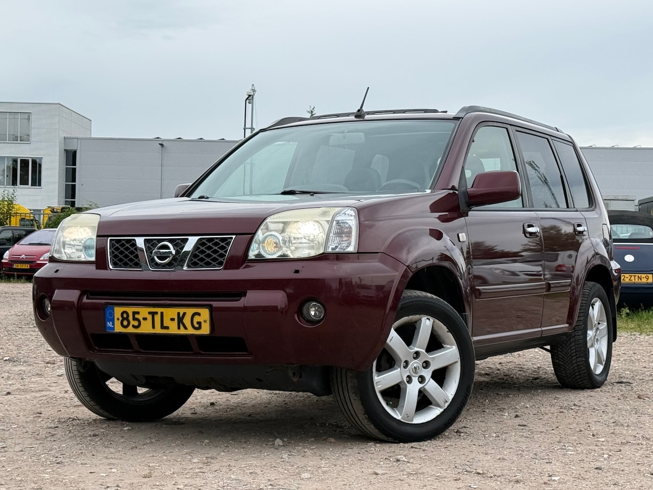 Nissan X-Trail - 2.5 Columbia Premium/AUTOMAAT/PANO/4X4 - AutoWereld.nl
