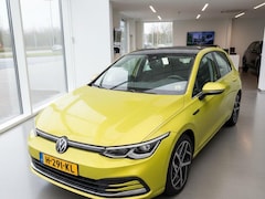 Volkswagen Golf - 1.5 eTSI Style Ad Cruise|Navi|Pano|Led