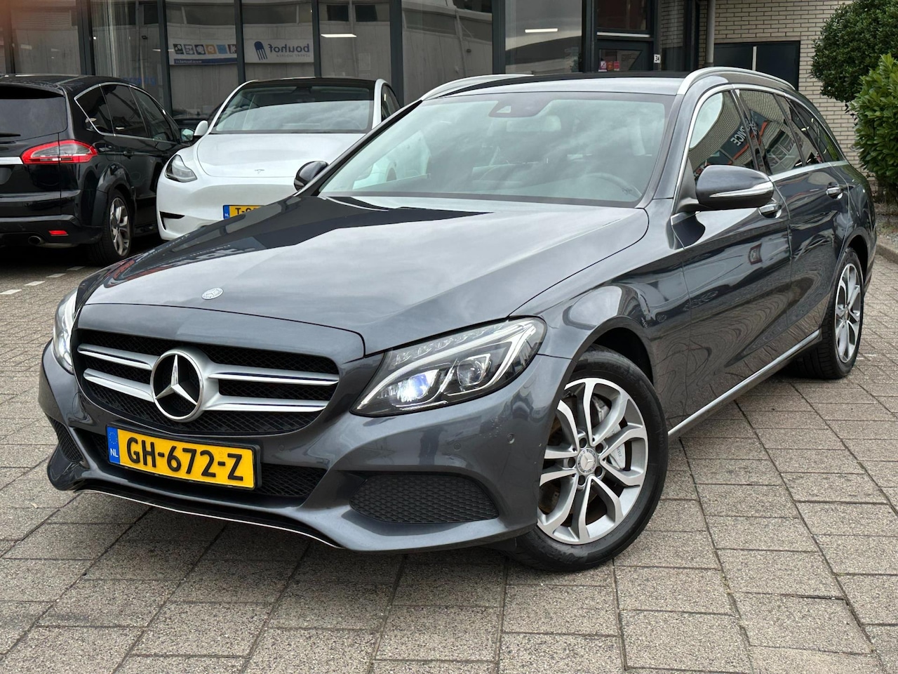 Mercedes-Benz C-klasse Estate - 350 e Lease Edition 350 e Lease Edition - AutoWereld.nl